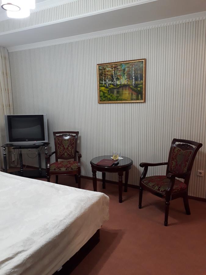 Hotel Botakoz Astana Bagian luar foto