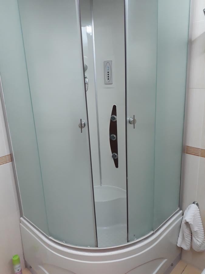 Hotel Botakoz Astana Bagian luar foto