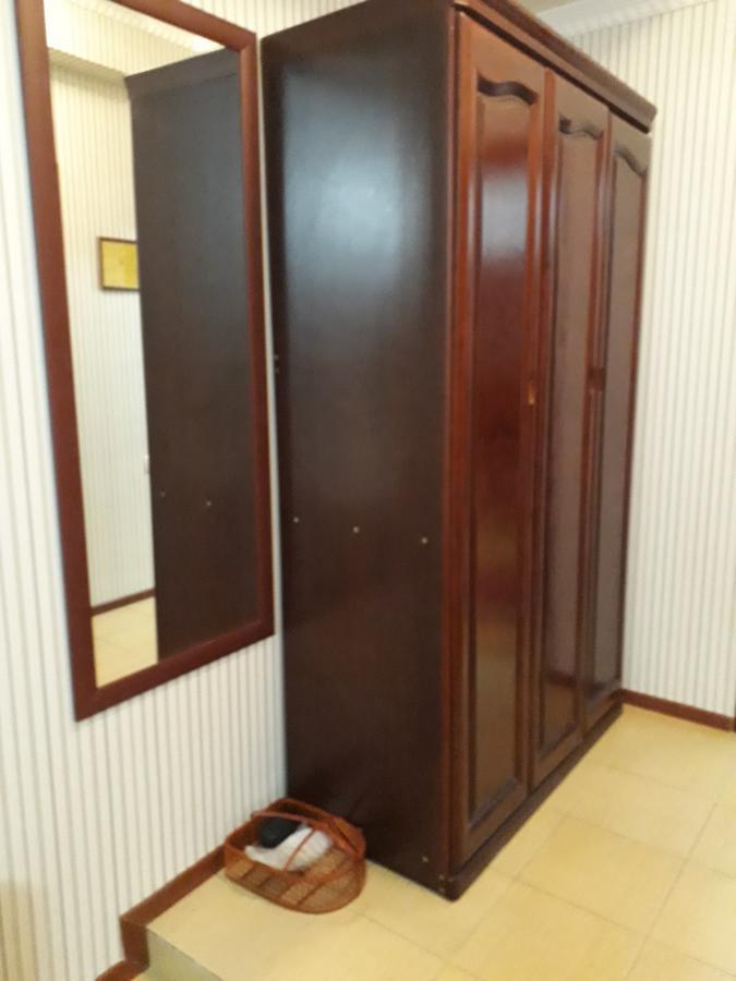 Hotel Botakoz Astana Bagian luar foto